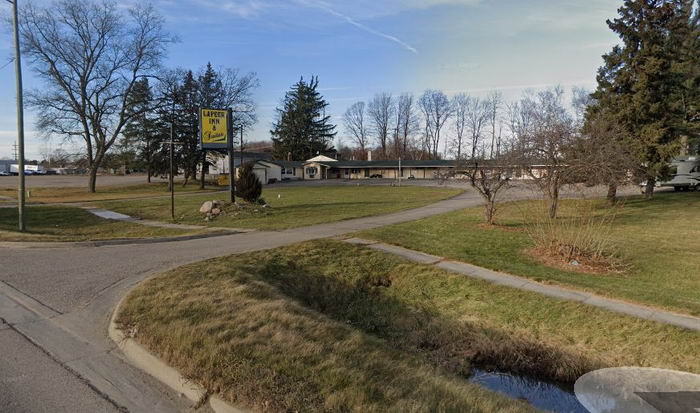 Lapeer Inn (Town & Country, Seatons Motel) - 2021 Street View - Pretty Sure This Is Place